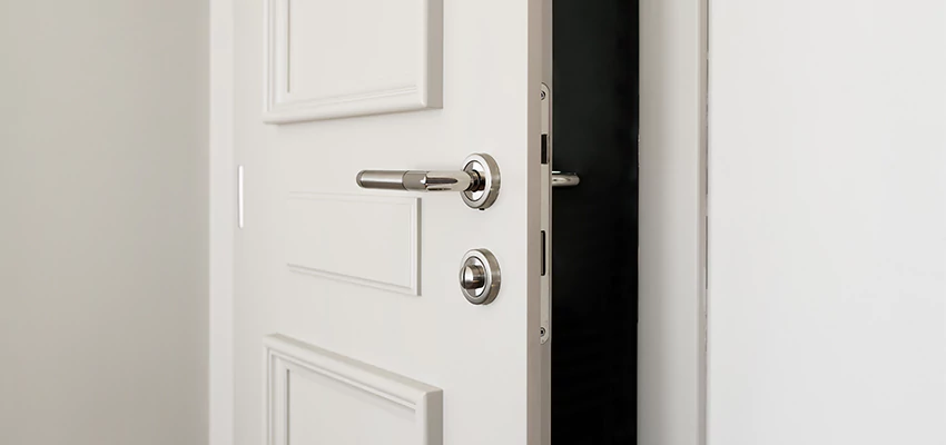 Folding Bathroom Door With Lock Solutions in Fort Lee, NJ